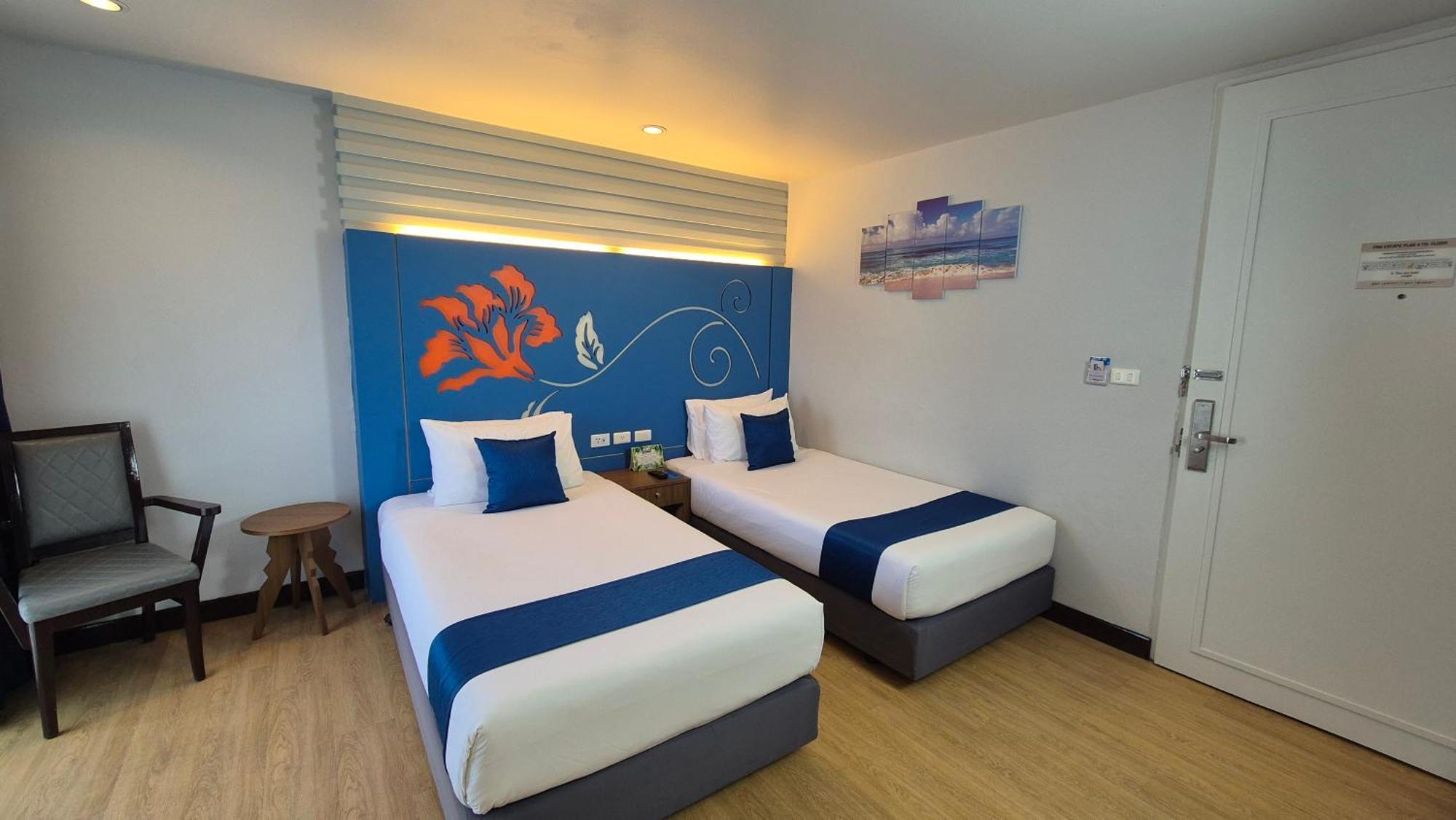 Days Inn By Wyndham Patong Beach Εξωτερικό φωτογραφία